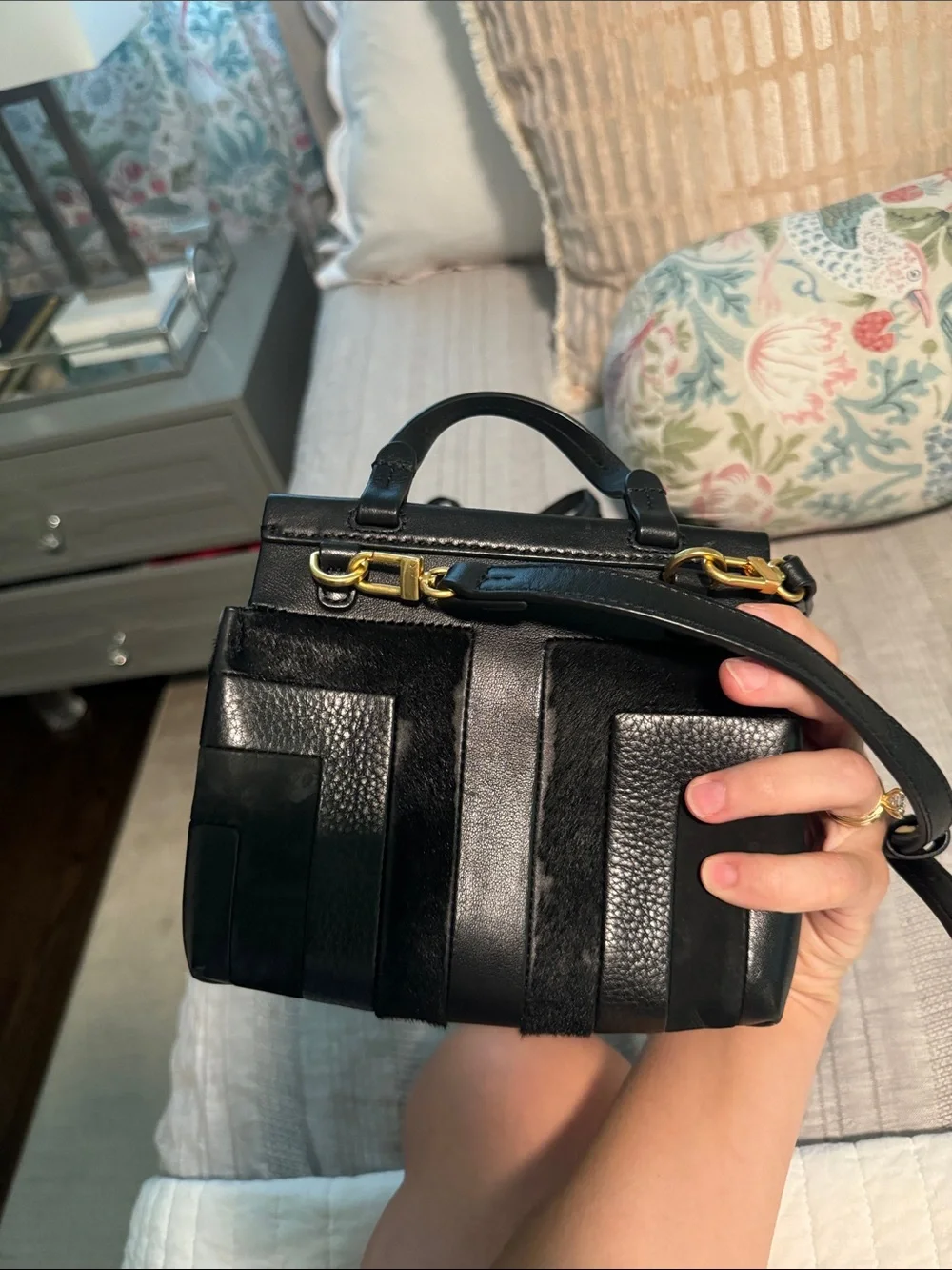 Tory Burch Black Mixed-Material Top-Handle Shoulder Bag